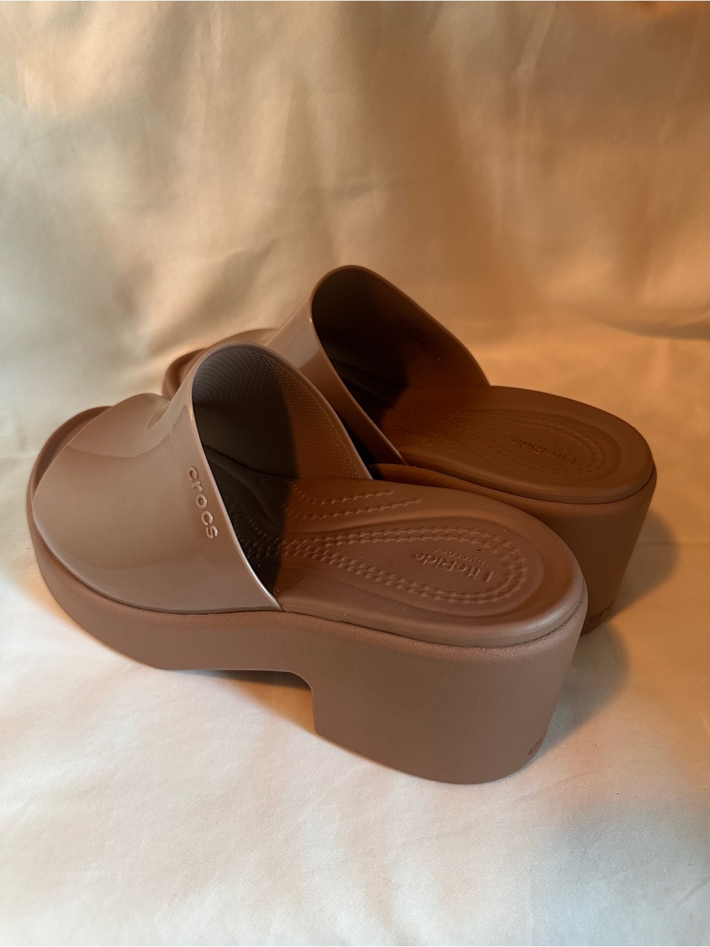 CROCS Women’s Platform Mule Slide - Taupe Brown - Picture 6 of 8